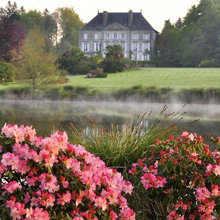 Chateau De La Foltiere Bed & Breakfast Le Chatellier  Luaran gambar