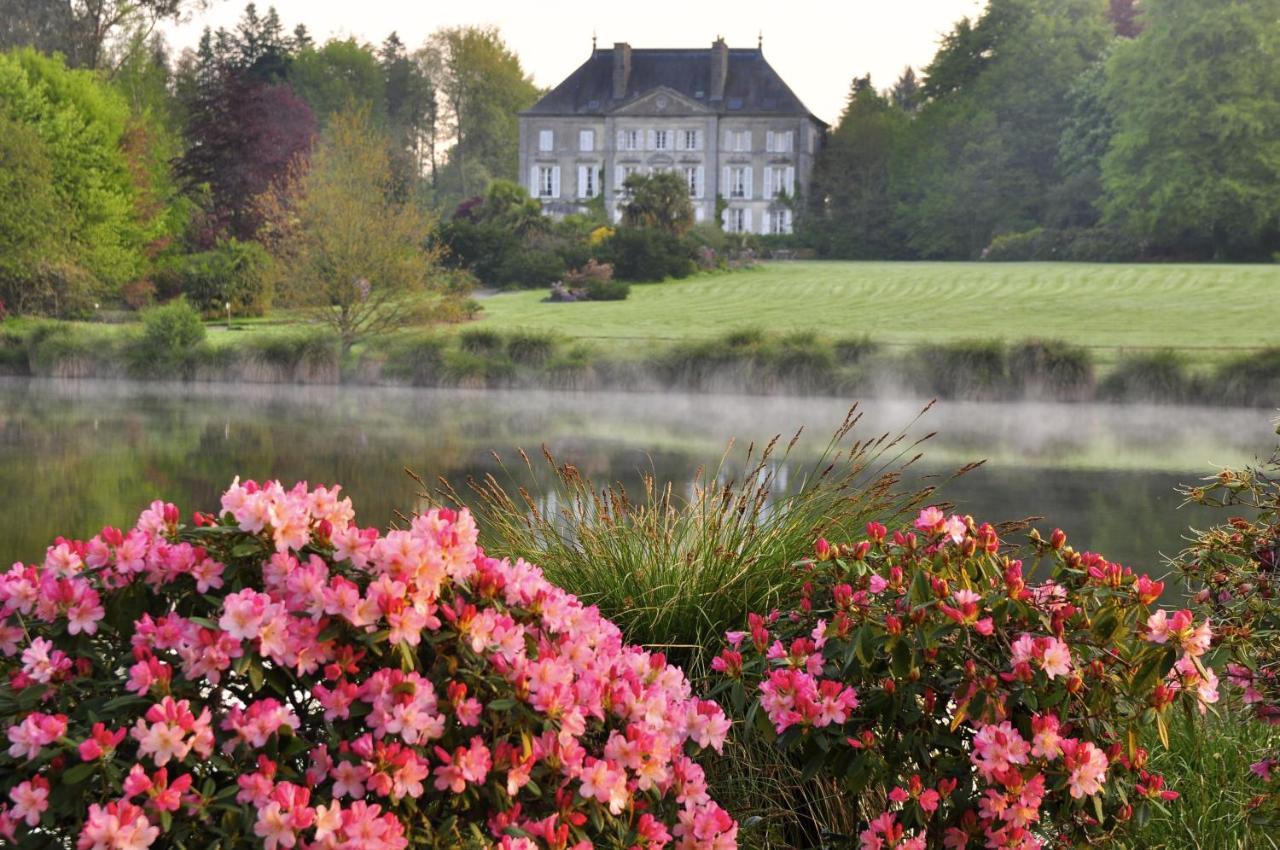 Chateau De La Foltiere Bed & Breakfast Le Chatellier  Luaran gambar