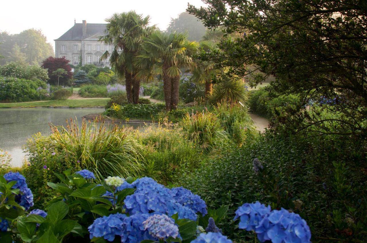 Chateau De La Foltiere Bed & Breakfast Le Chatellier  Luaran gambar