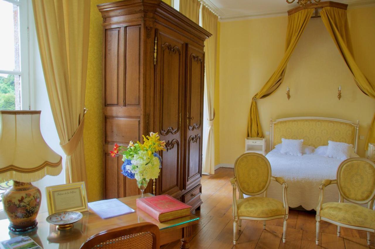 Chateau De La Foltiere Bed & Breakfast Le Chatellier  Luaran gambar